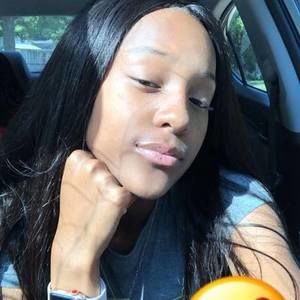 Meet your Posher, Destiny